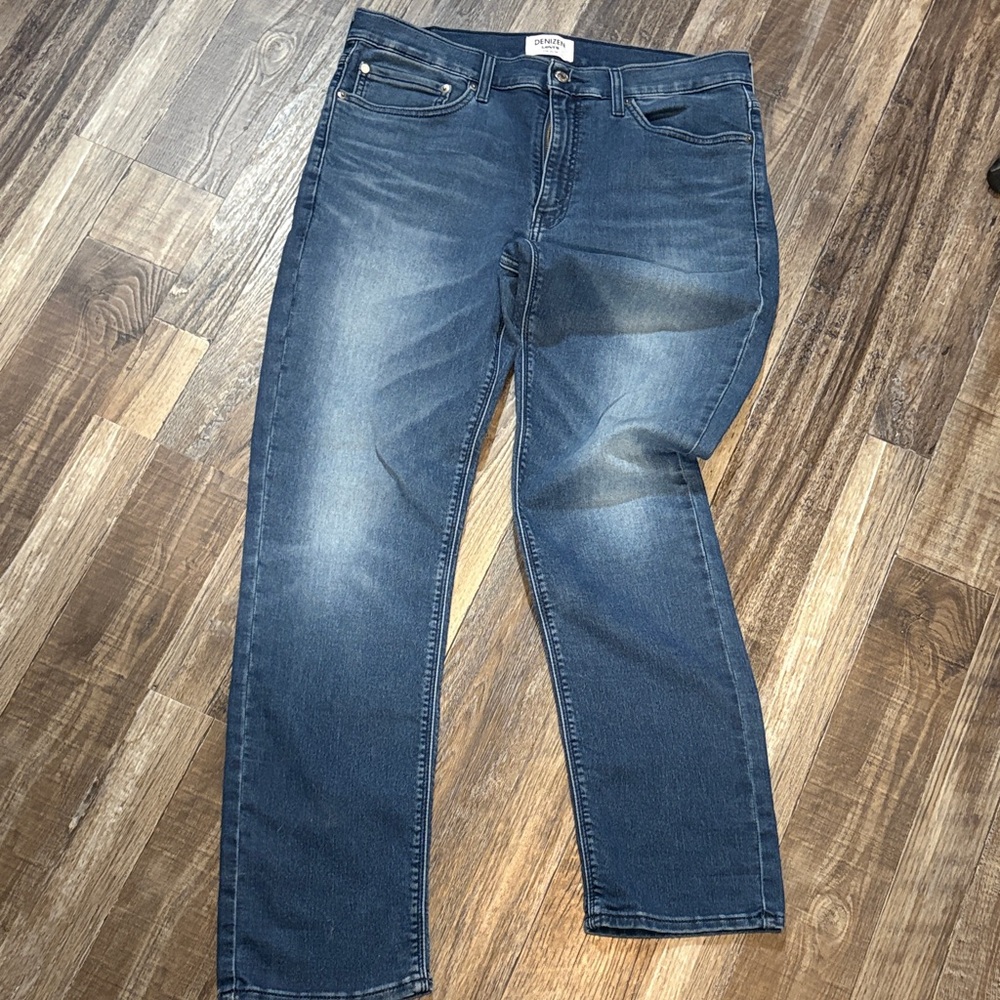 Denizen Men's Dark Wash denim jeans